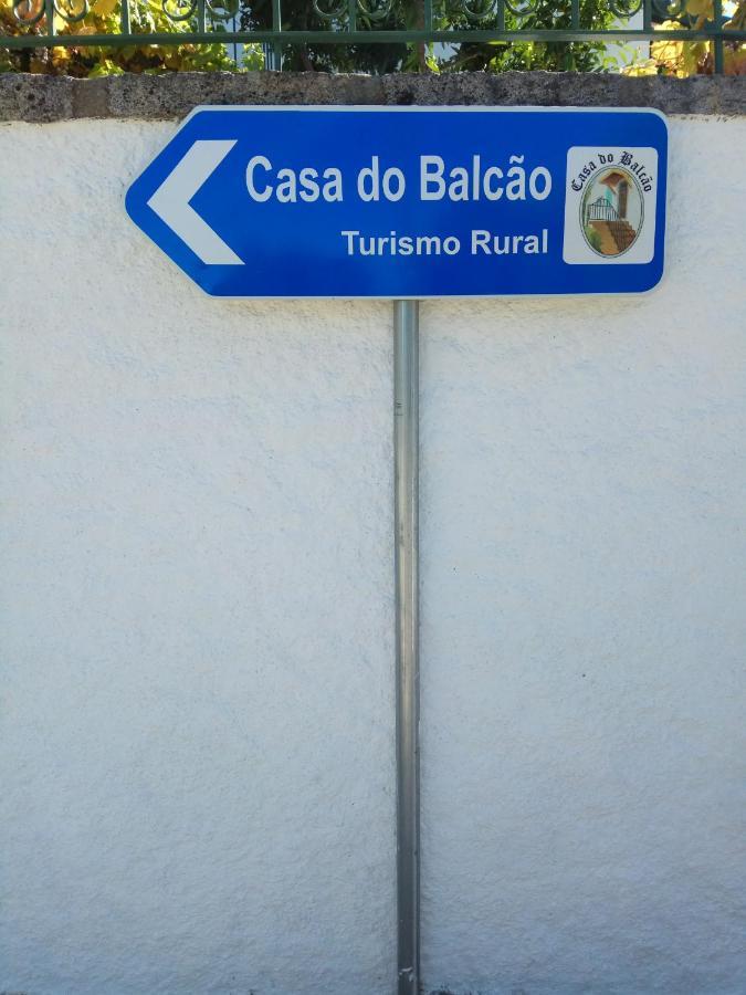 Casa Do Balcao Guest House Alcains Bagian luar foto