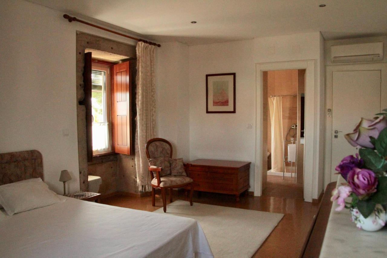 Casa Do Balcao Guest House Alcains Bagian luar foto